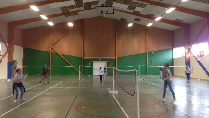 Badminton : victoire de Zoélie sur Amina 