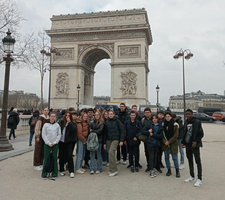 Journée du 6 mars de la classe défense à Paris